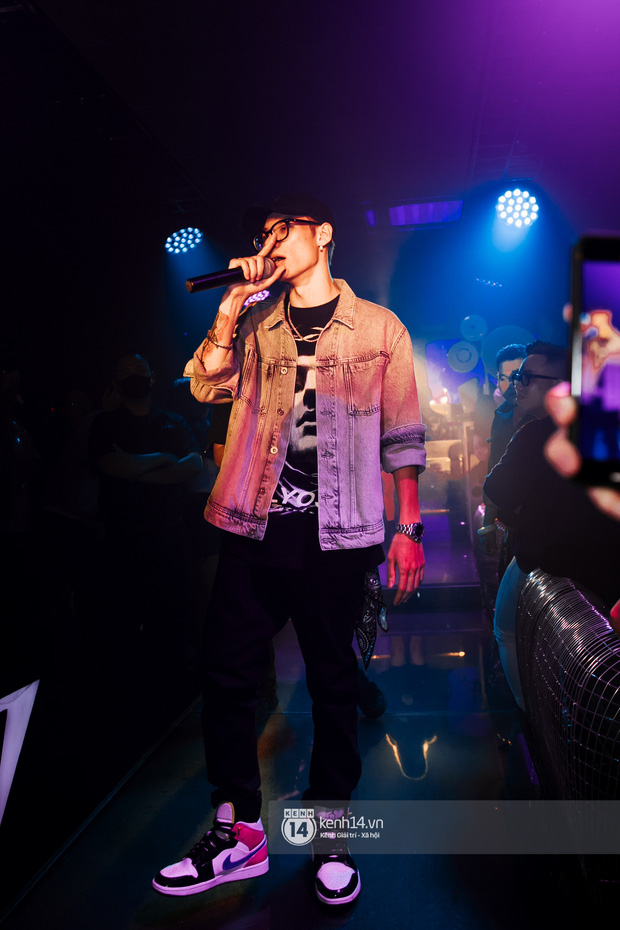 Trước ngày chiến nhau tại Rap Việt, MCK và TLinh diễn chung siêu ngọt ngào, một thí sinh team Binz bất ngờ xuất hiện collab! - Ảnh 17.