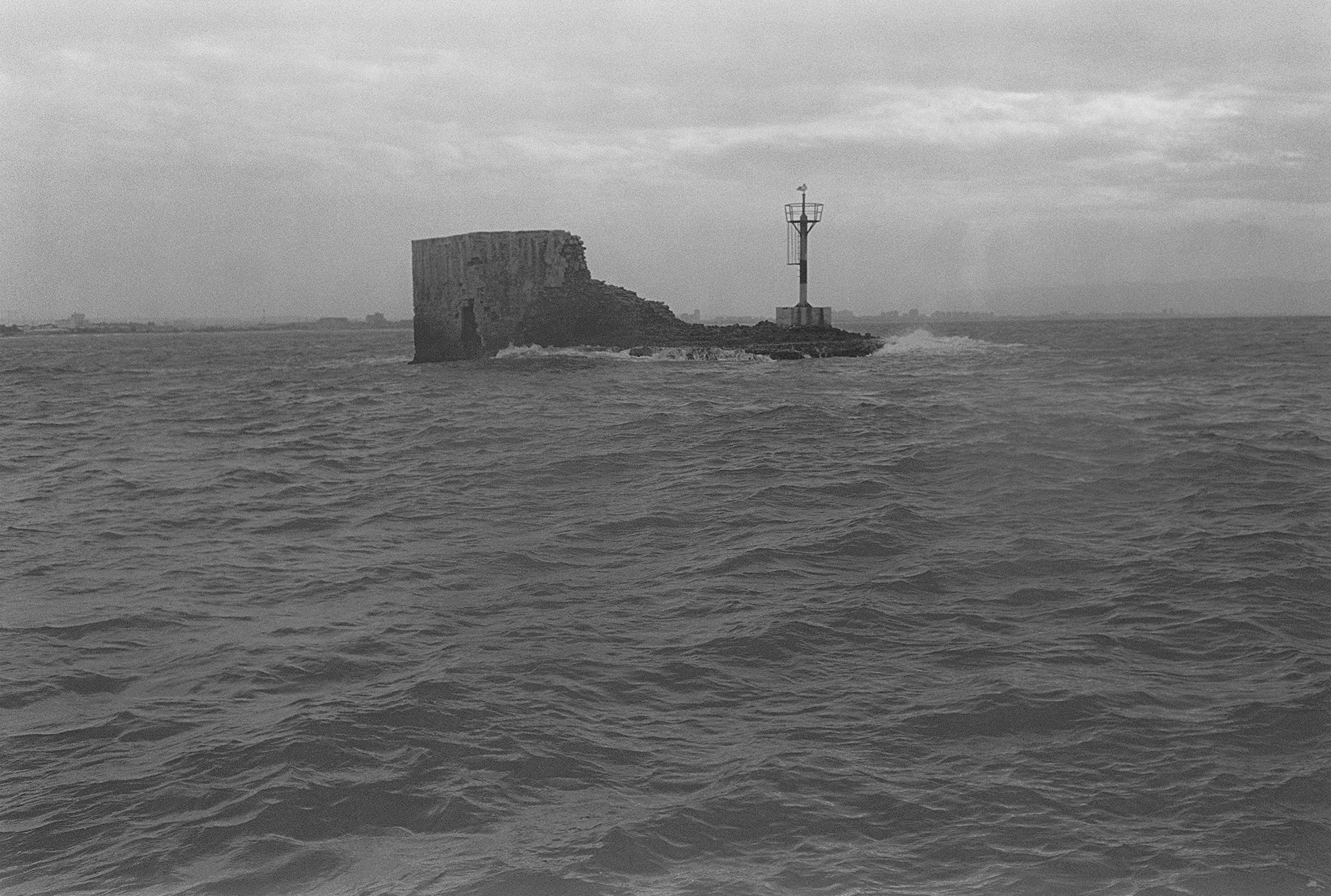 Island of Flies, Acre  