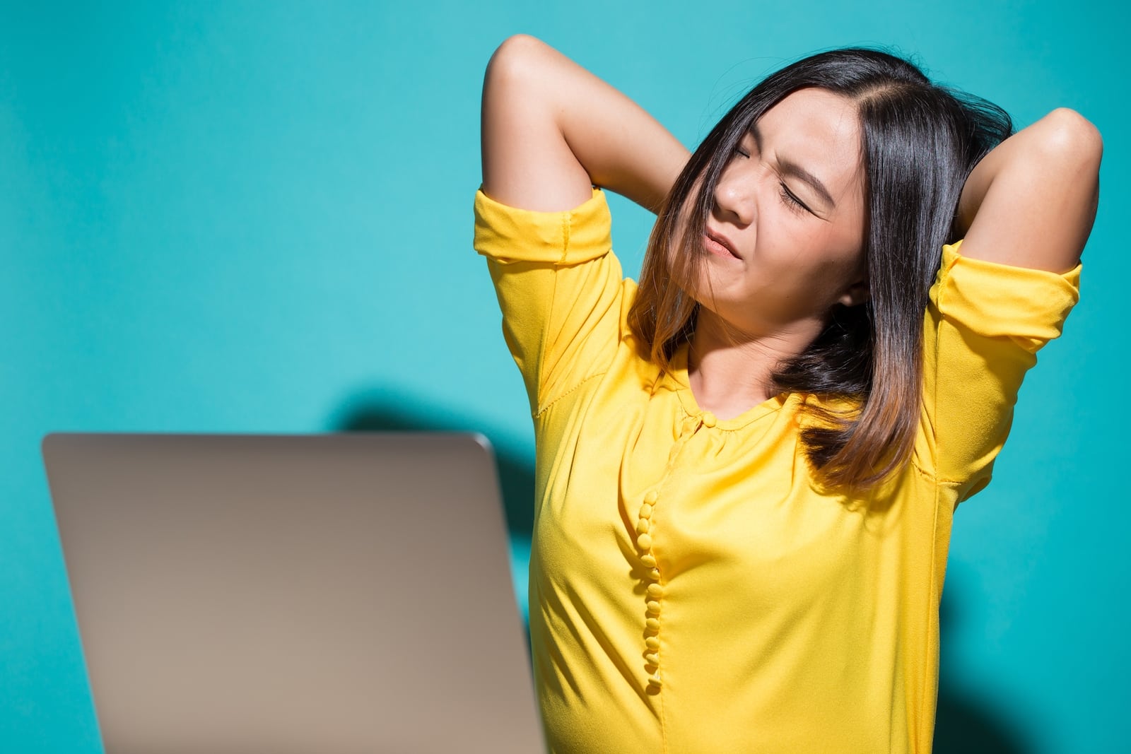 How To Fix That Burning Feeling Between Your Shoulder Blades Dorsal