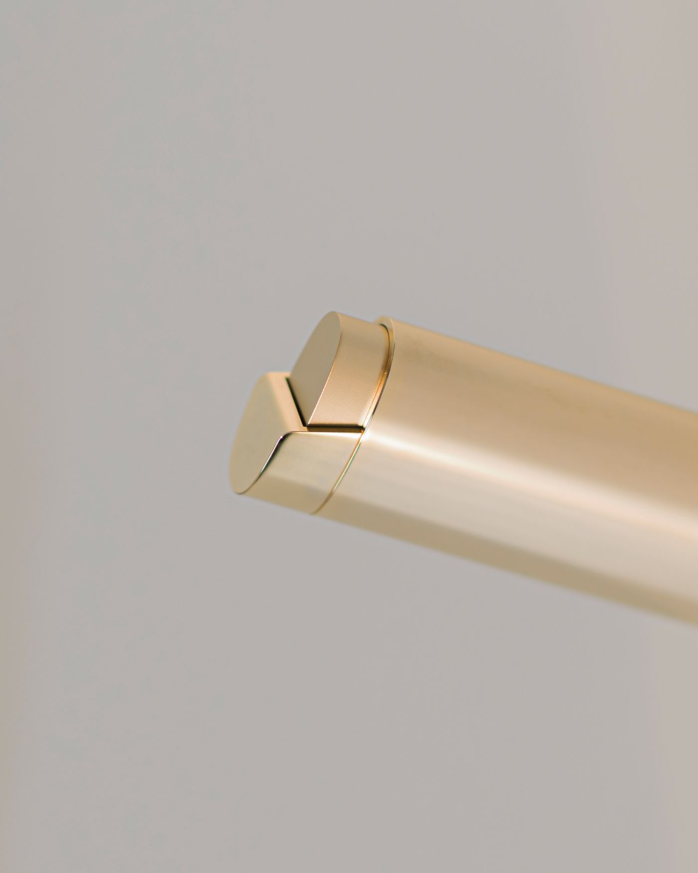 Analog Artifacts by Normal Objects