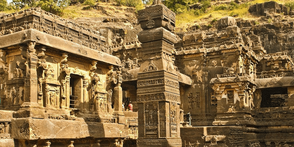 Places to Visit around Mumbai-Ajanta and Ellora caves