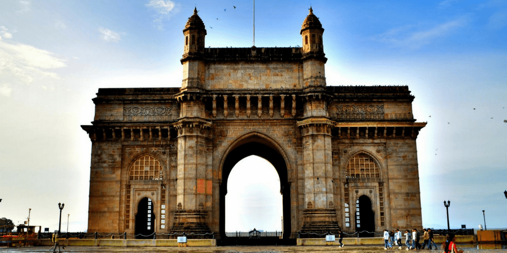 Places to Visit around Mumbai-Gateway of India
