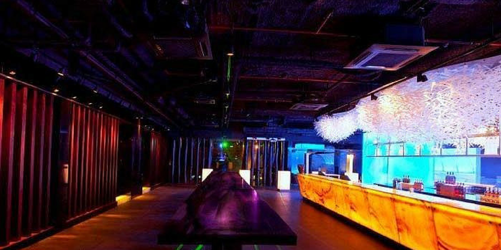 nightlife in Pune - Mi A Mi