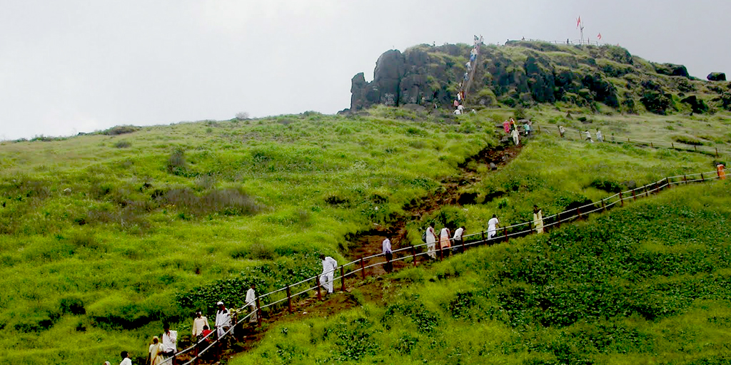 Trekking near Mumbai - Kalsubai-Trek