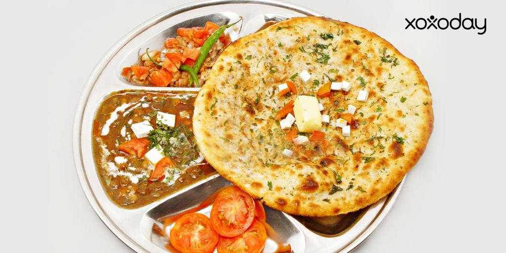 Paranthewali Galli street food in Delhi