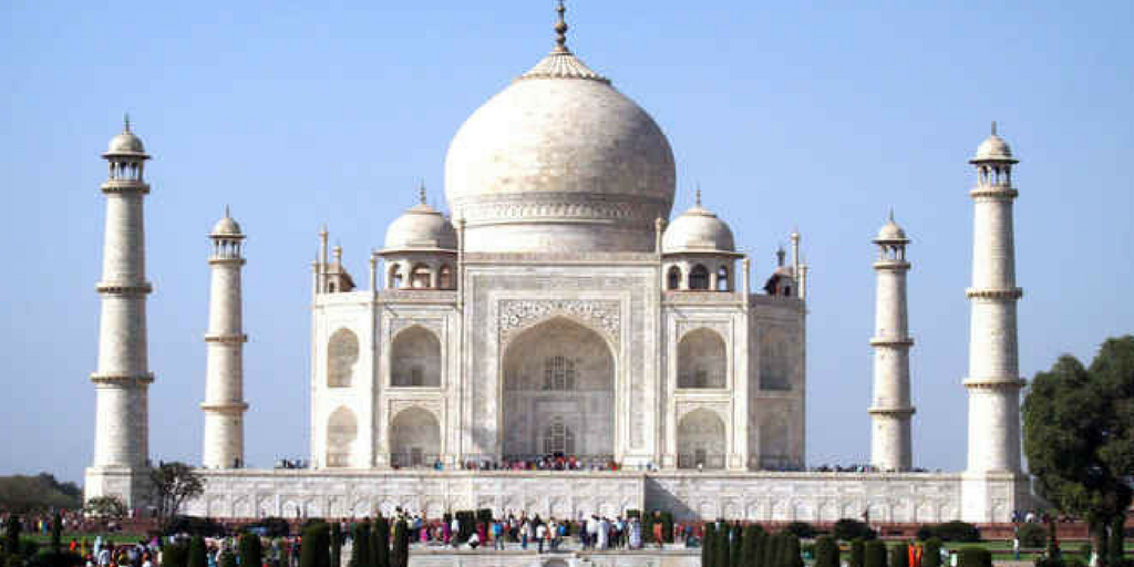 weekend getaways from Delhi Agra