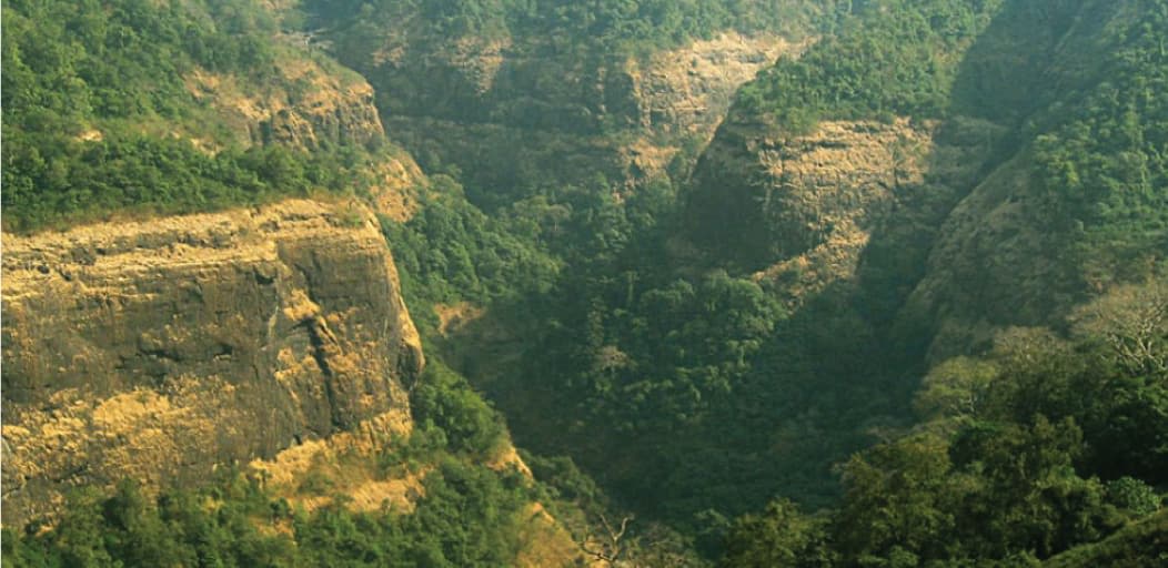 one day picnic spots near Mumbai - lonavala, Khandala
