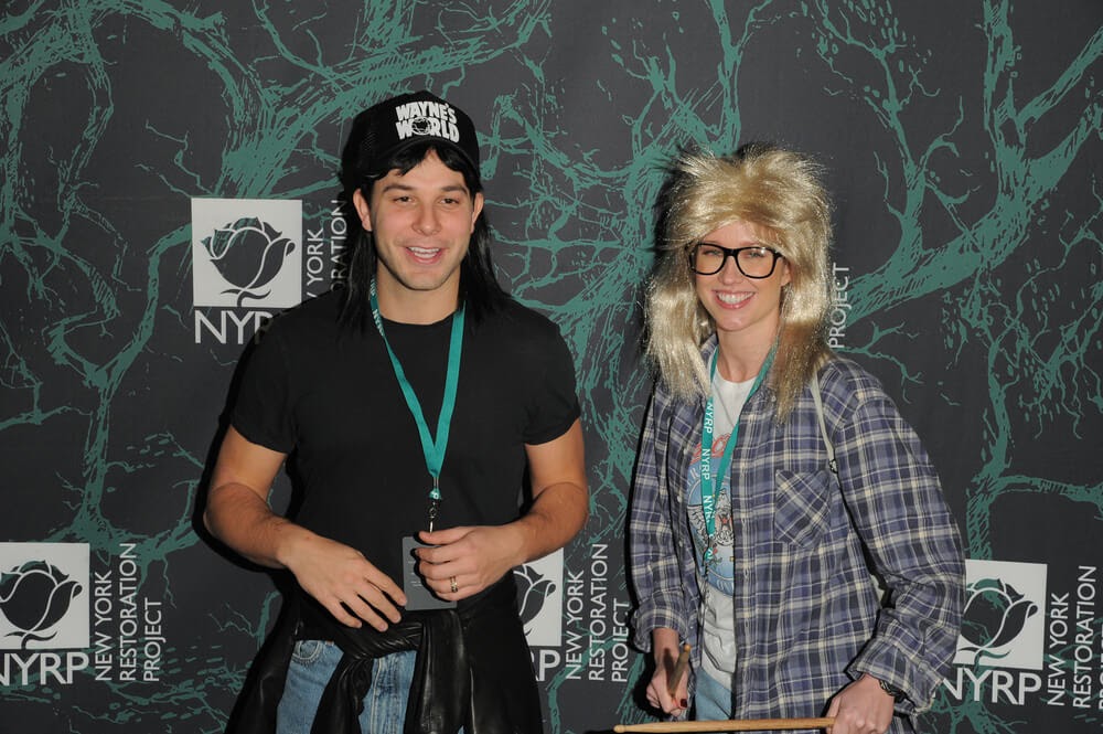 Anna Camp and Skylar Astin
