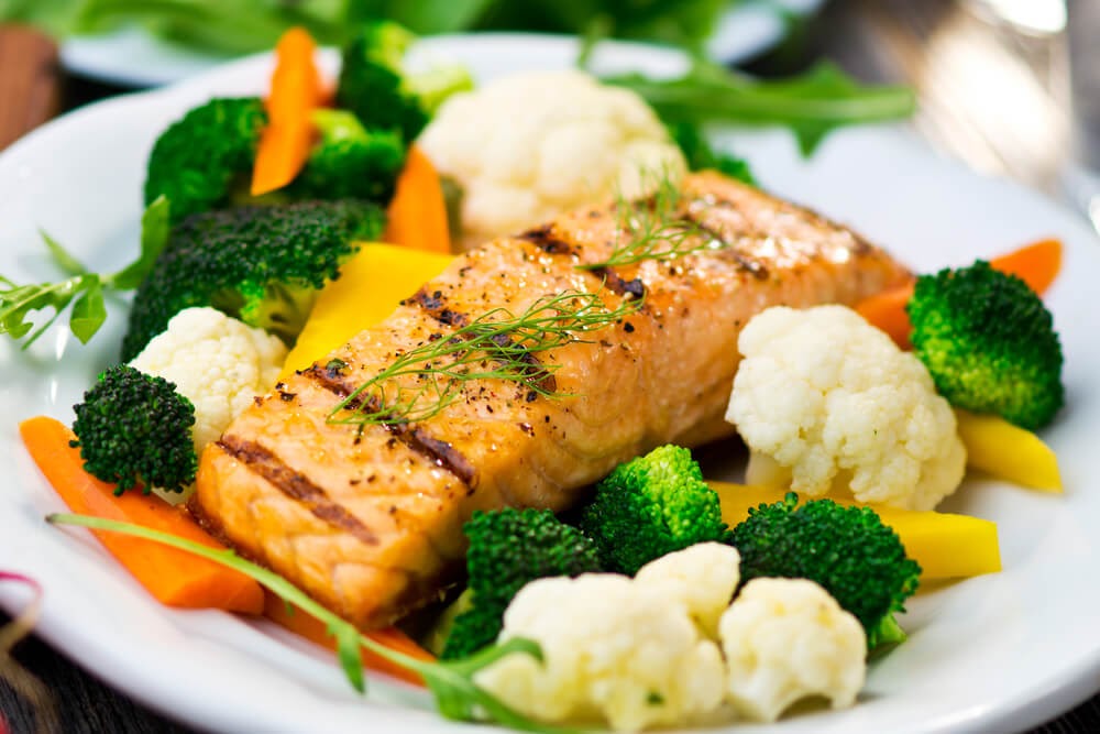 salmon and grilled veggies