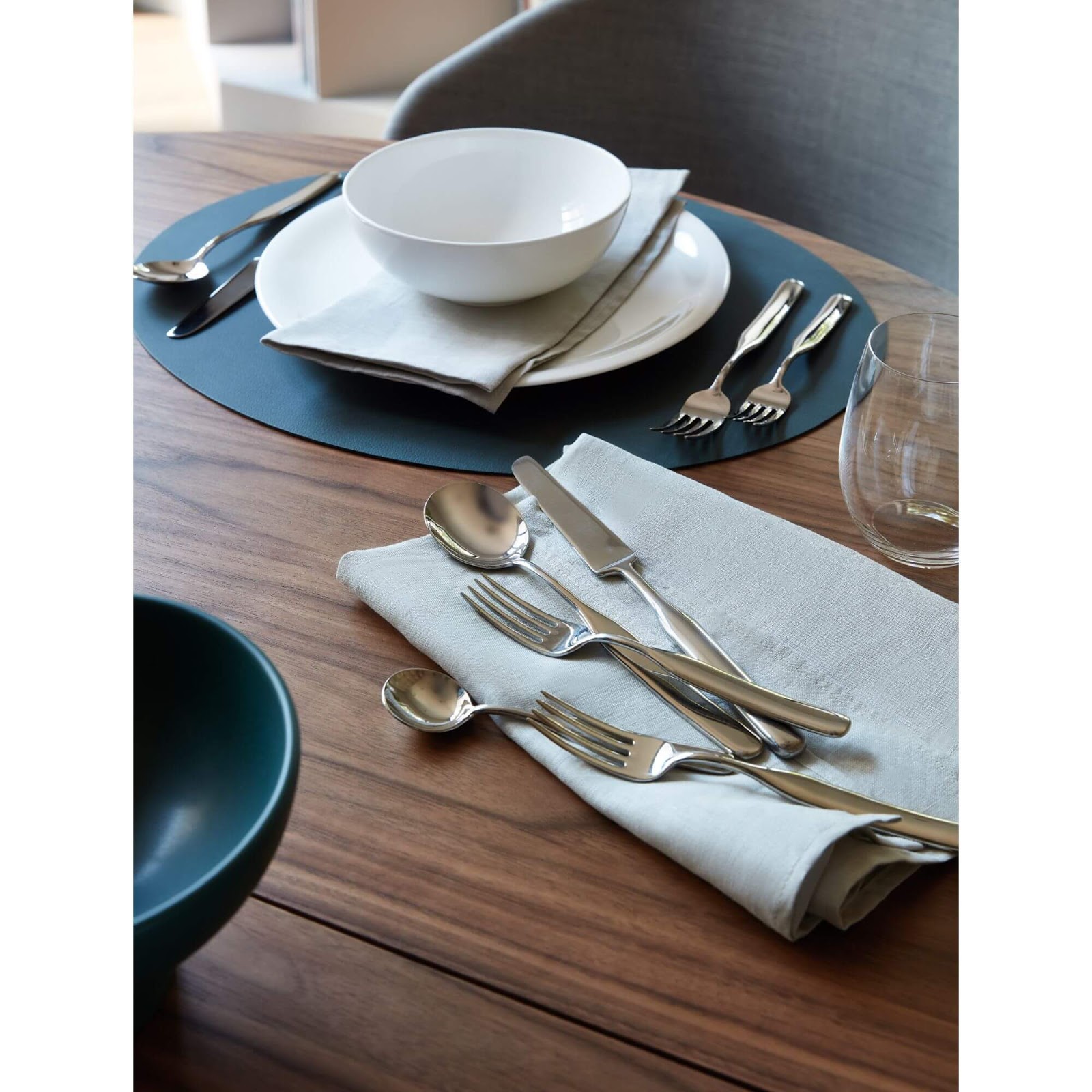 Collo-Alto Flatware Set