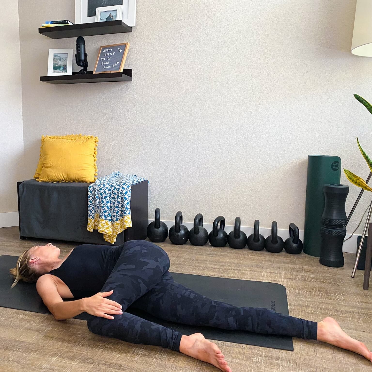 Spinal rotation on floor
