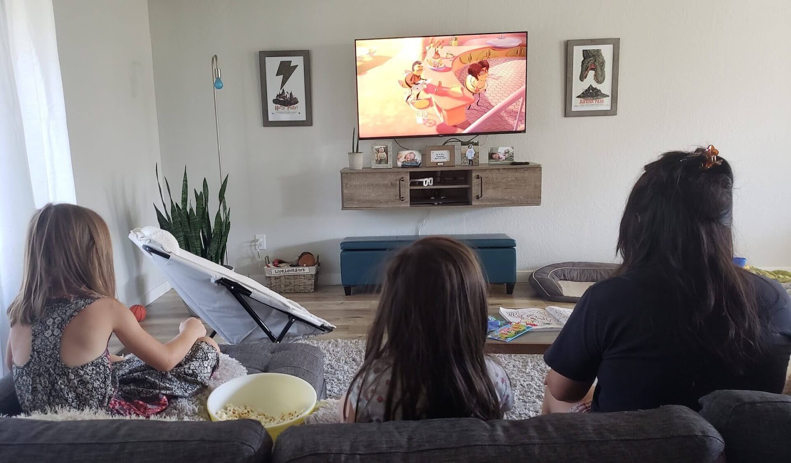 Family watching the Bee Movie