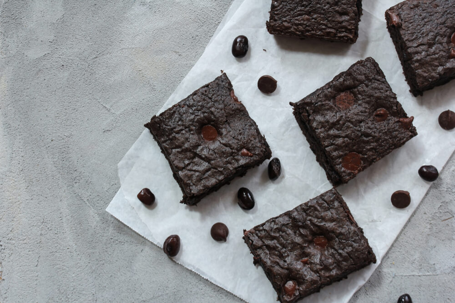 Chocolate chip black bean brownies