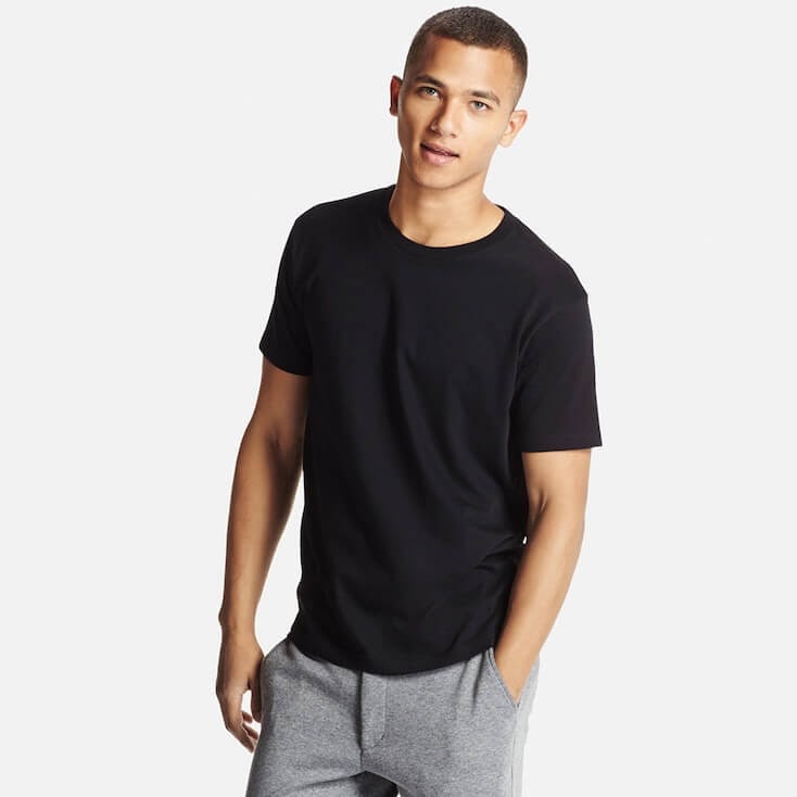 Uniqlo black tee