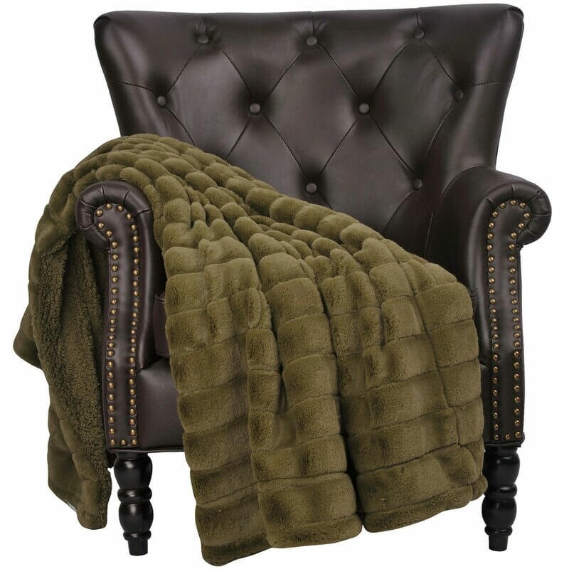 Armando Lightweight Sherpa Cozy Couch Fleece Blanket