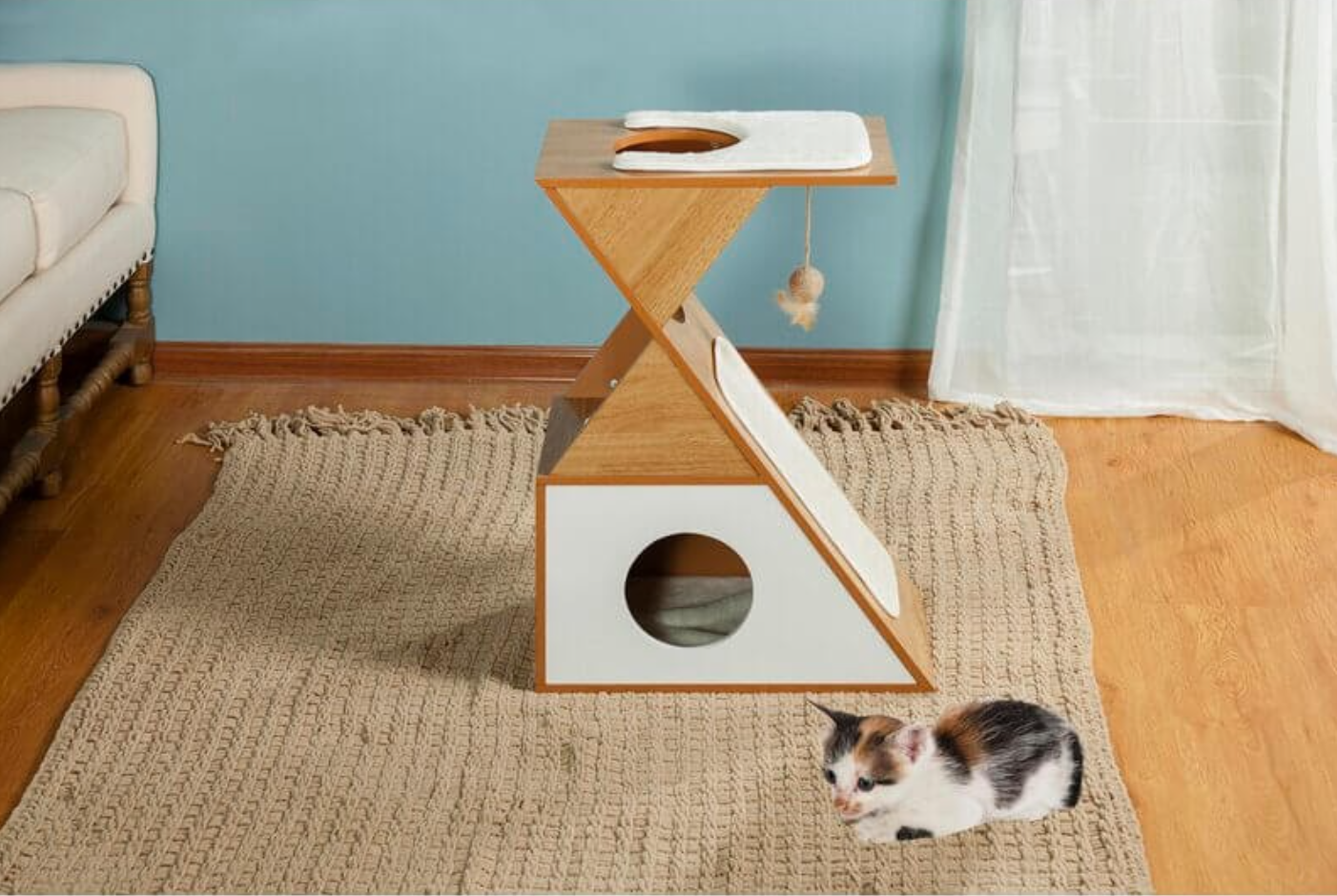 Kelsey Tri Cat Condo