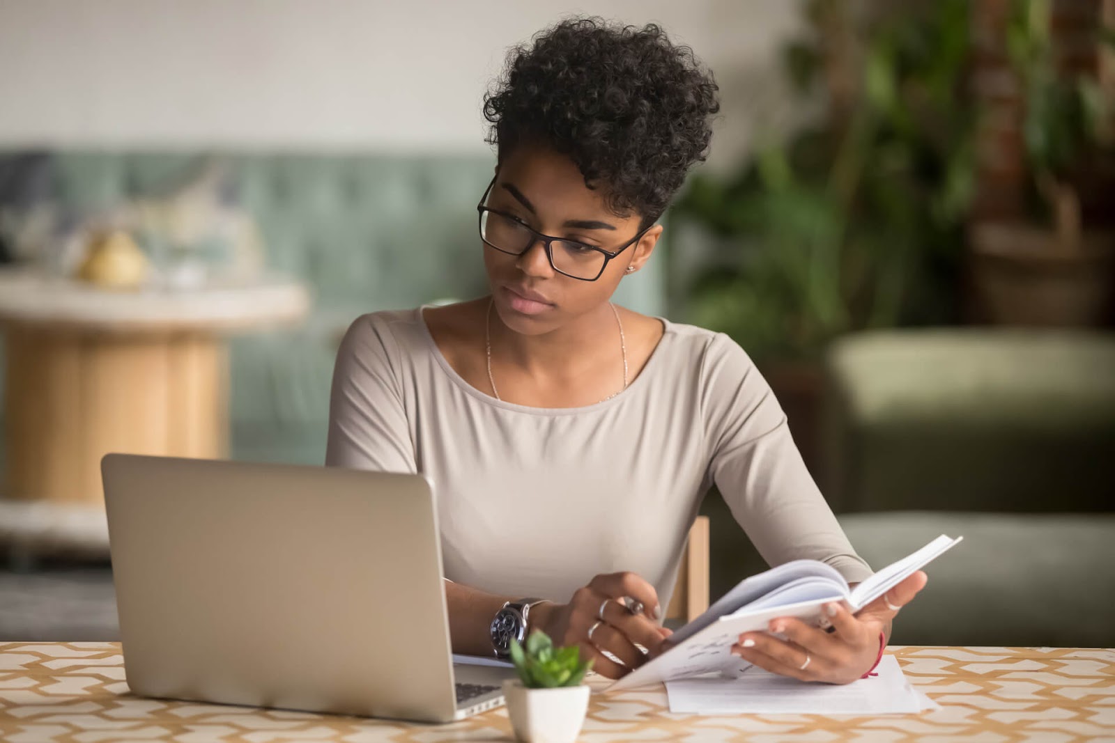 Woman working on her laptop