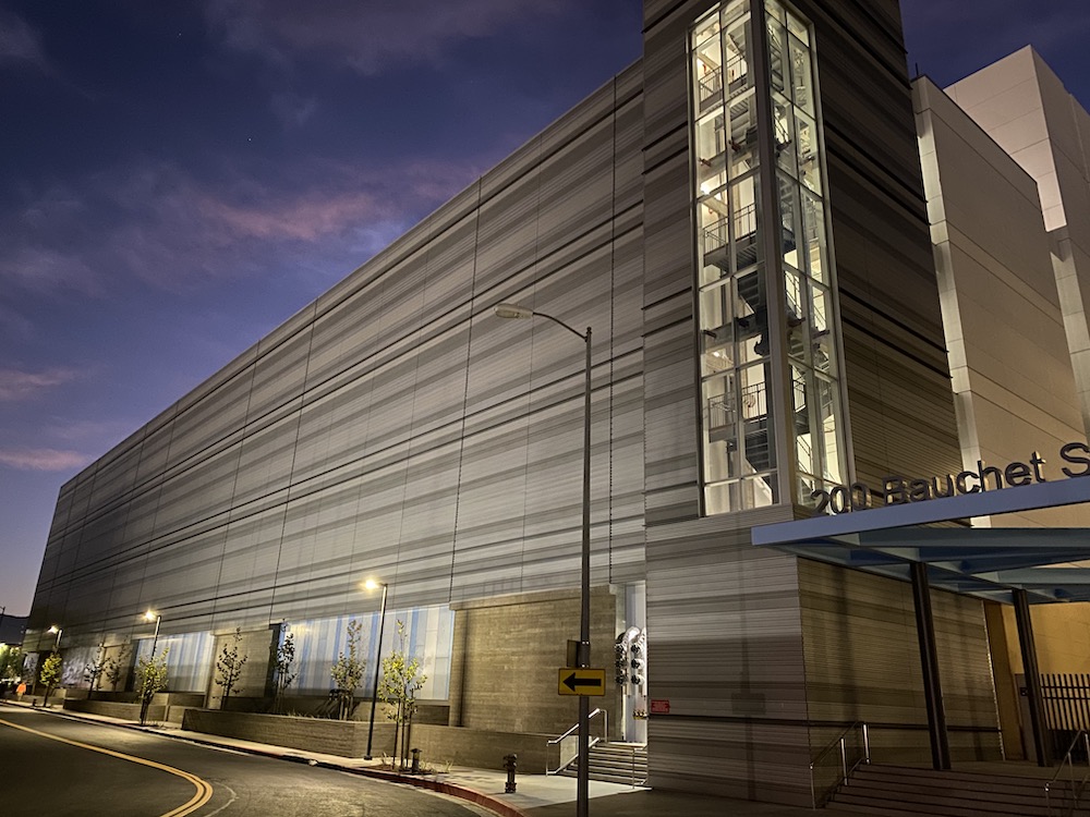 Coresite High Performance Interconnection Cloud And Colocation Solutions