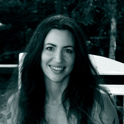 Top 15 Artists for Art Commissions | Commission an expert artist