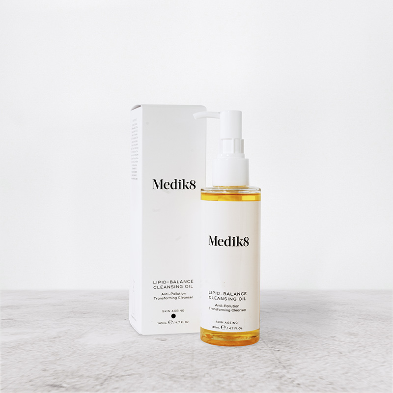 lipid balance cleansing oil medik8