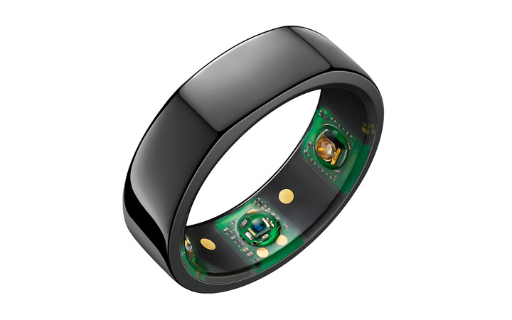 oura ring in black