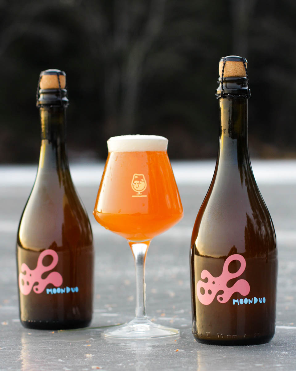 Moon Duo Sour Farmhouse Ale by Foam Brewers