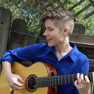Erin Young - Head of Guitar at tonebase