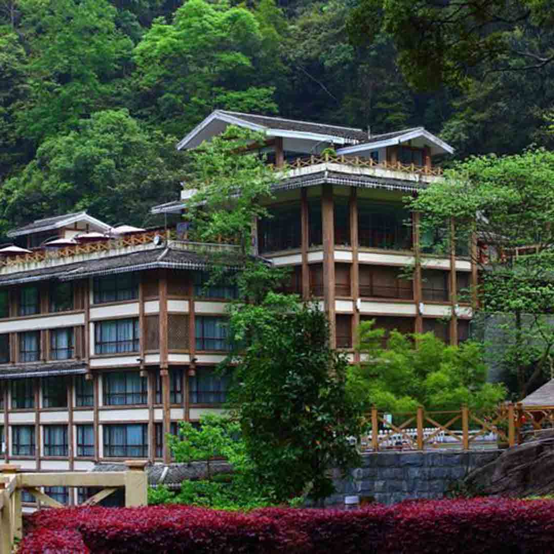 Longsheng Hot Spring Resort