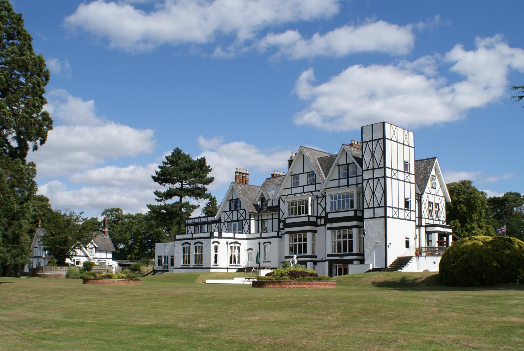 The Manor at Bickley venue to hire in Bickley