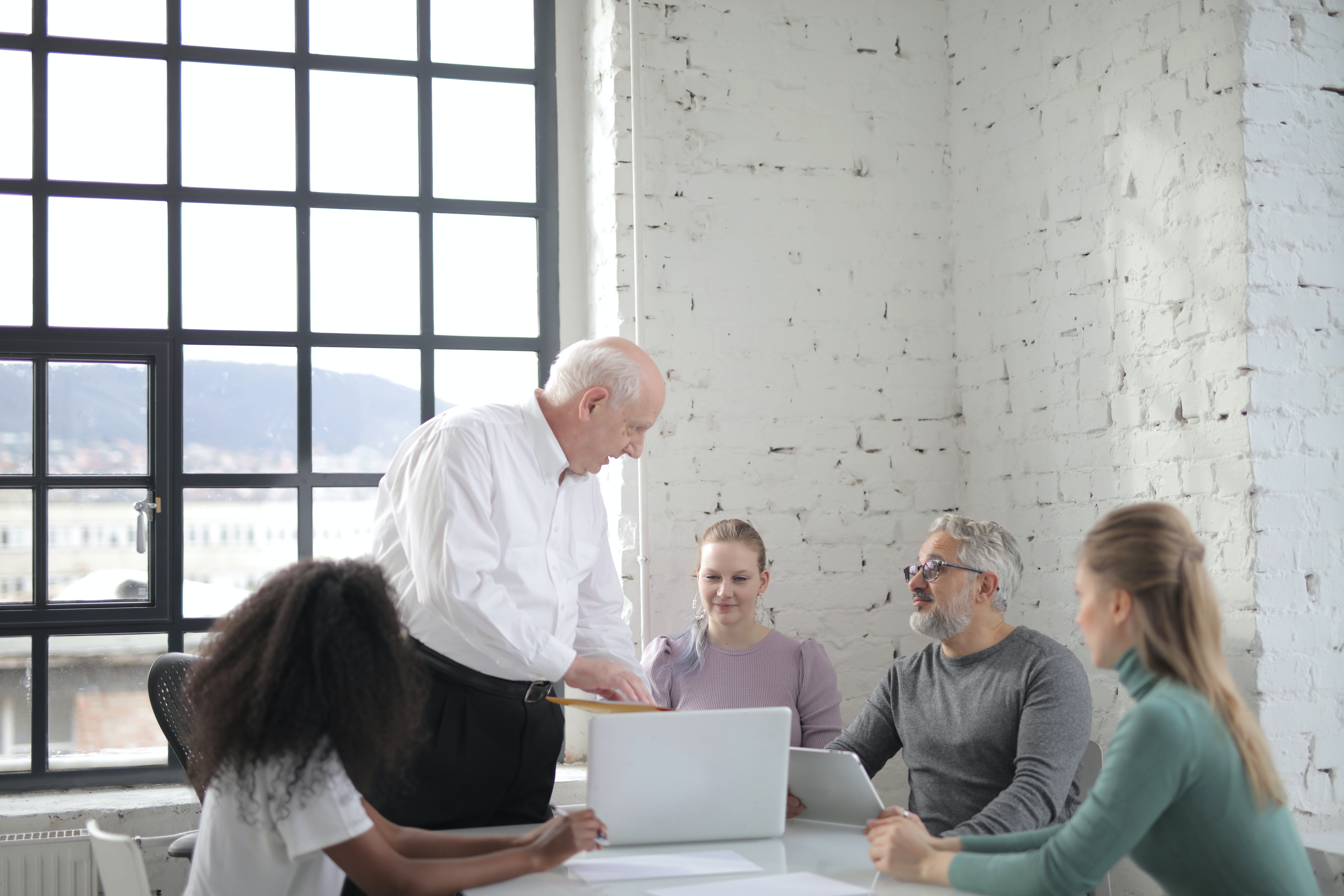 qualities of a project manager includes task allocation
