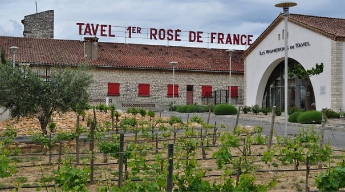 Cotes du Rhone wine: Tavel