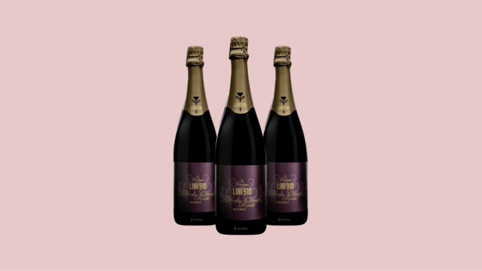 Lambrusco wine: Lini 910 in Correggio Rosso Metodo Classico Millesimato 2007