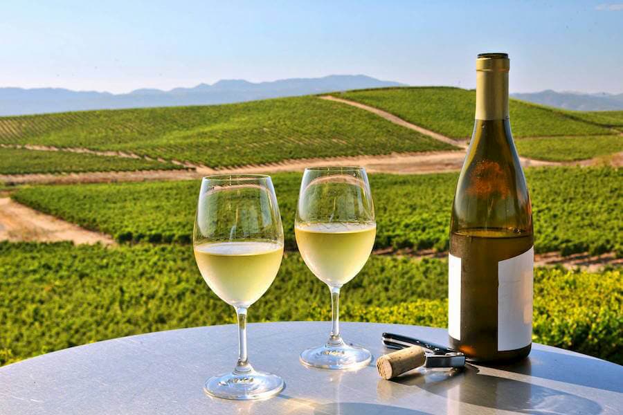 Italian Moscato White wine