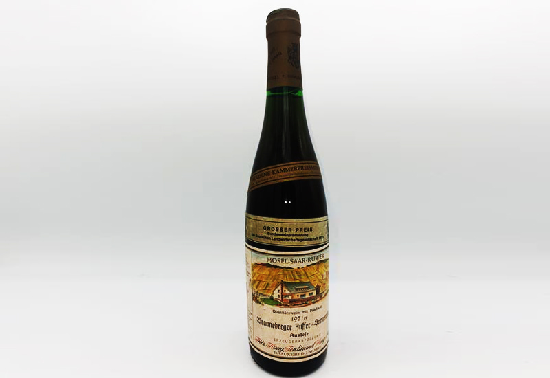 Fritz Haag Brauneberger Juffer Sonnenuhr Riesling Trockenbeerenauslese Goldkapsel 1971