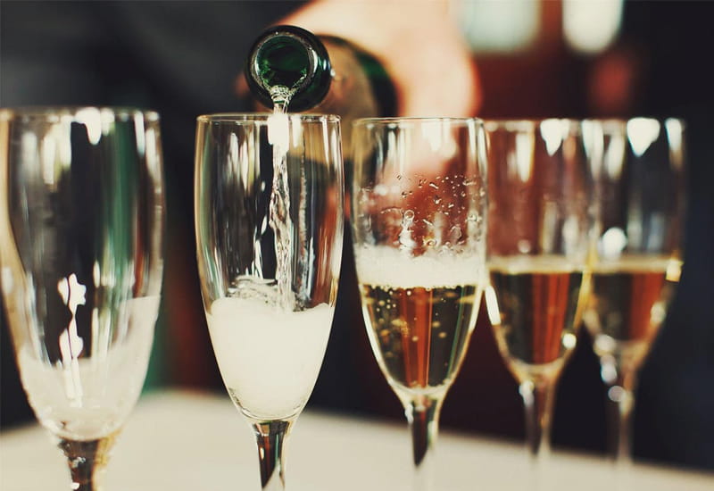 Dressing Bubblies