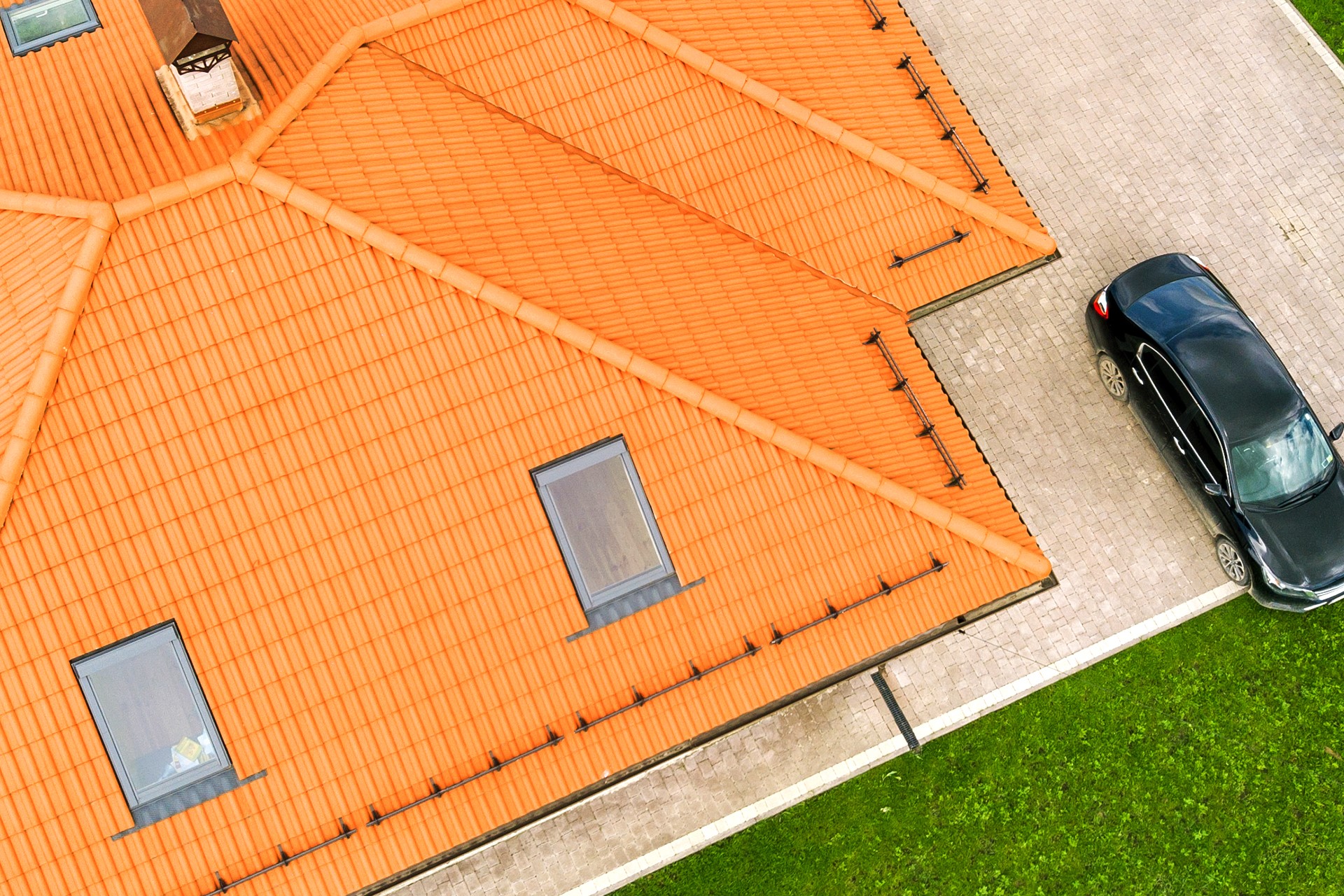 How much does it cost to replace your roof? Roof Squad