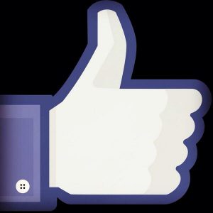 facebook marketing thumbs up