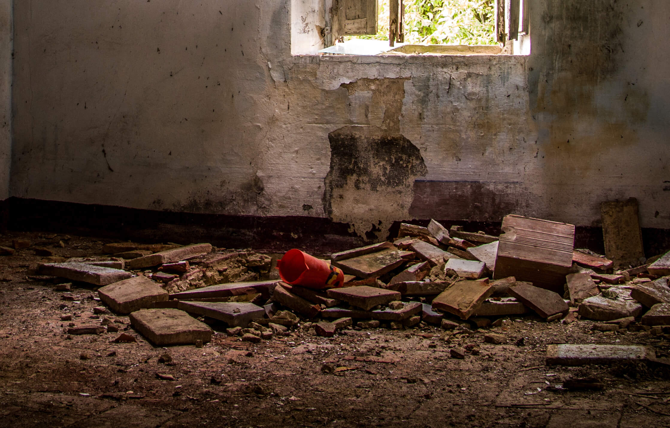 5 Best Vacuums For Sand in 2021 (Sand Vacuum Reviews)