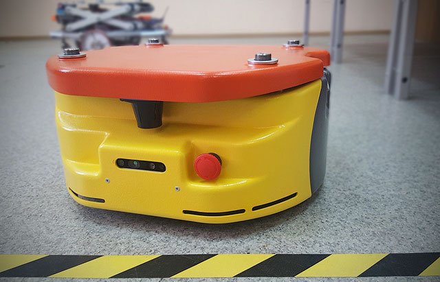 CASE STUDY: a Warehouse Robot