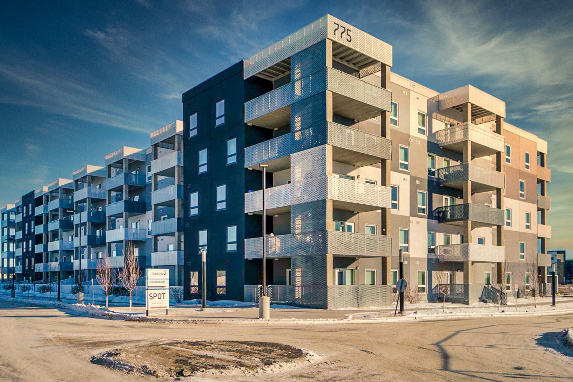 303775 Sterling Lyon Parkway, Tuxedo Bobby Wall Homes & Estates