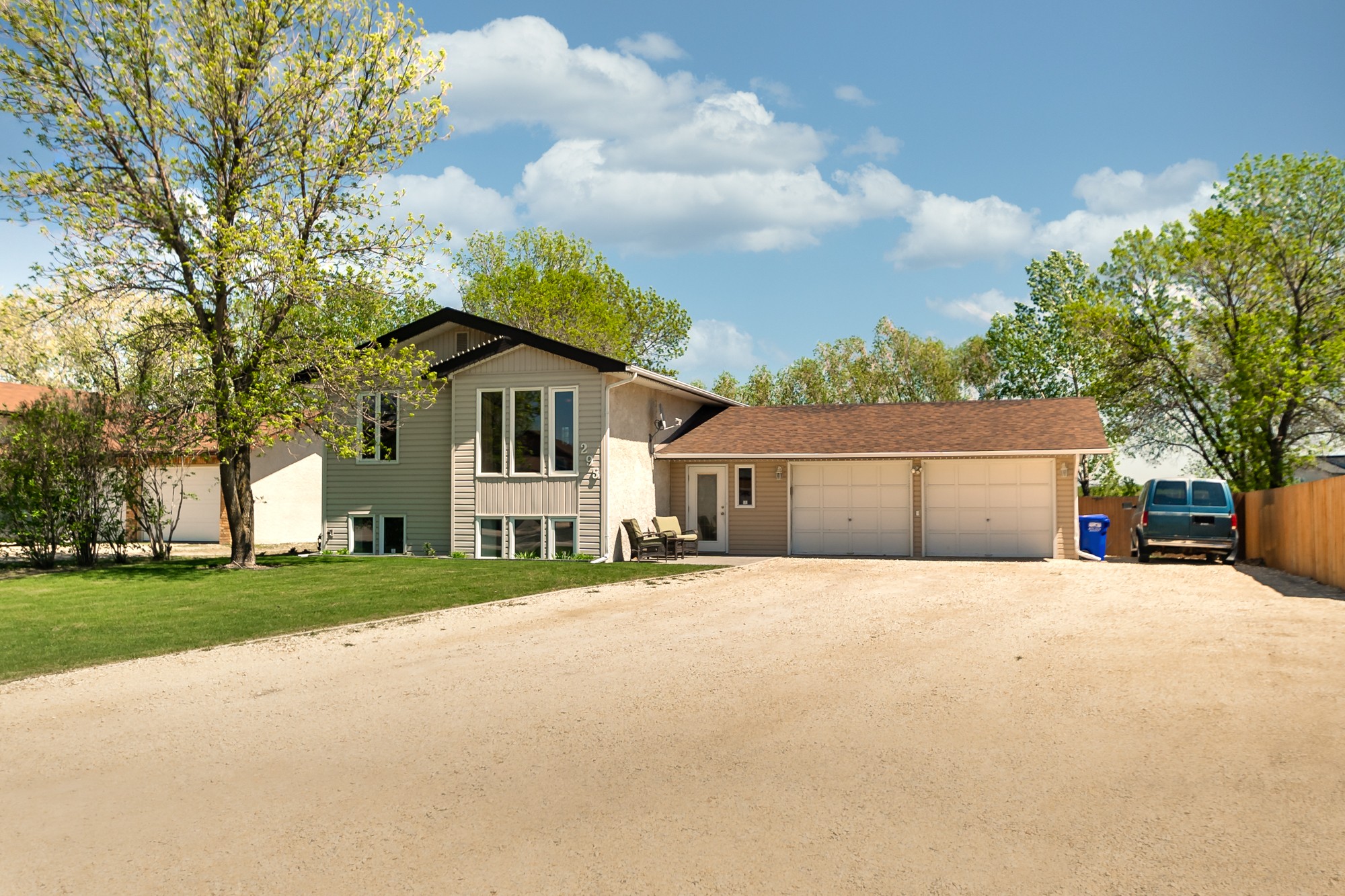 295 Hebert Drive, St Adolphe, MB Bobby Wall Homes & Estates