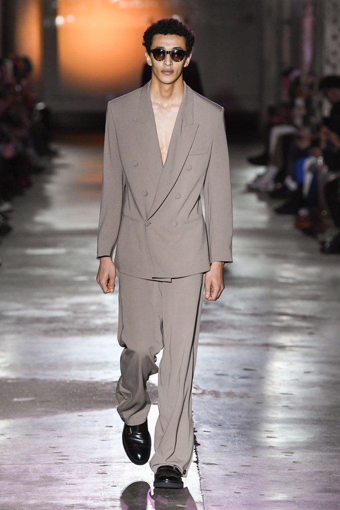 qasimi-london-fashion-week-collection-tribal-berry-tailoring
