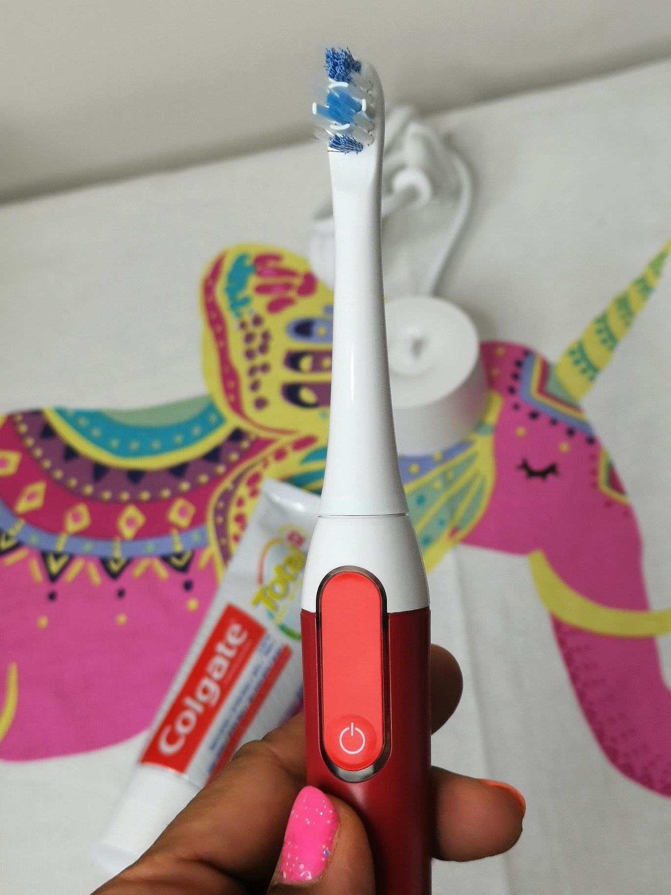 Self-care Colgate brush