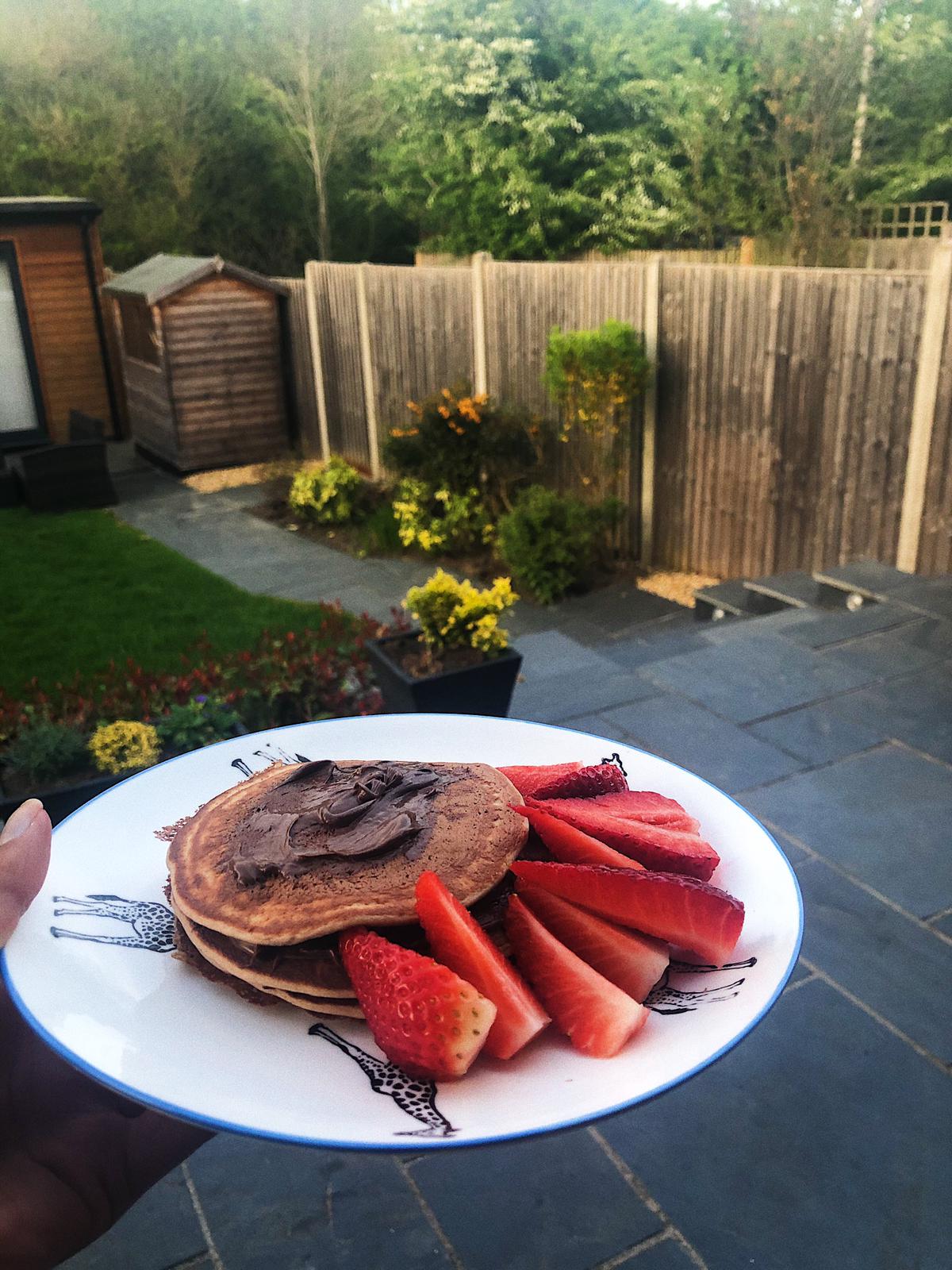 alternatives-eggs-morning-breakfast-vegan-pancakes