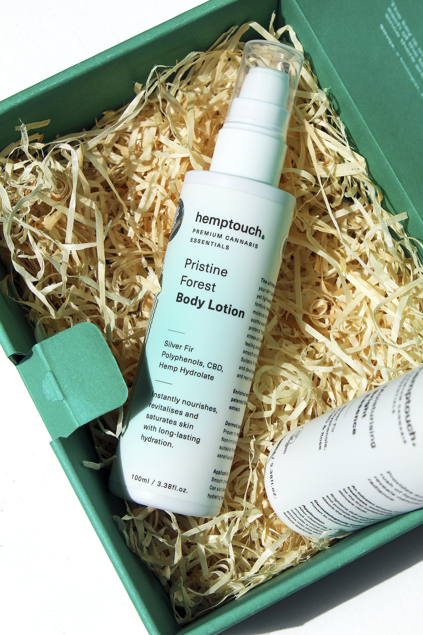 The Top CBD Health & Beauty Products of the Month