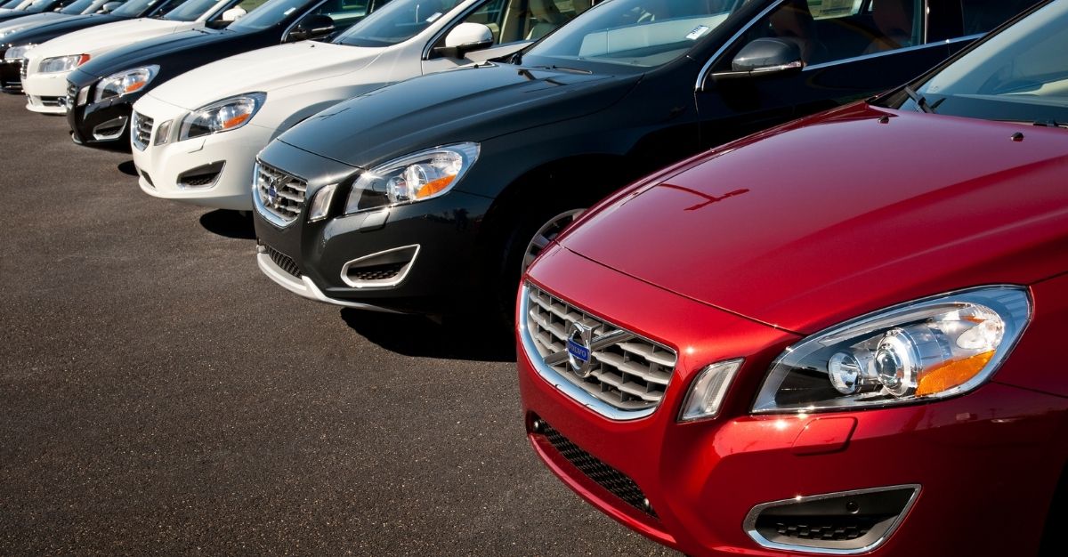 Historique véhicule Volvo : comment l'obtenir en ligne ?