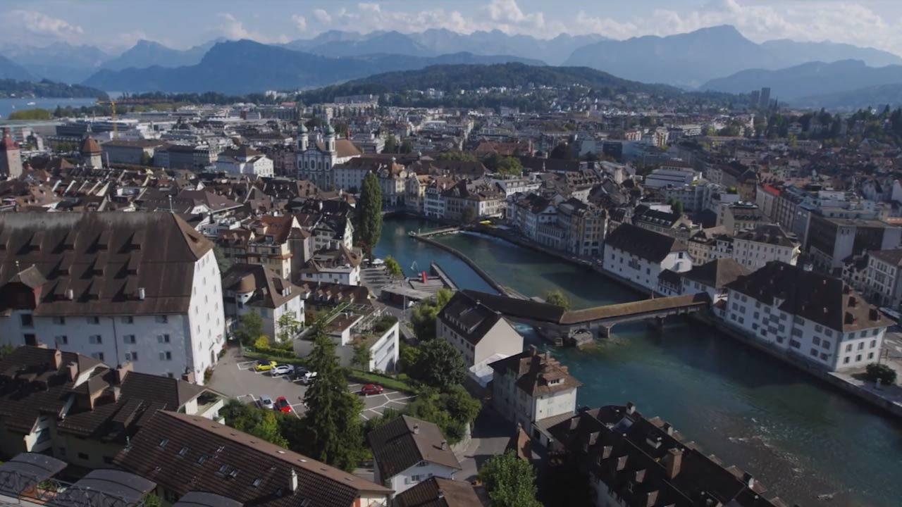 Flight Centre - Travel Switzerland by scenic rail