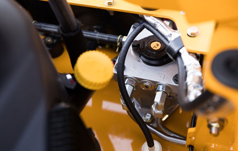 Hustler Super Z® Commercial ZeroTurn Mower