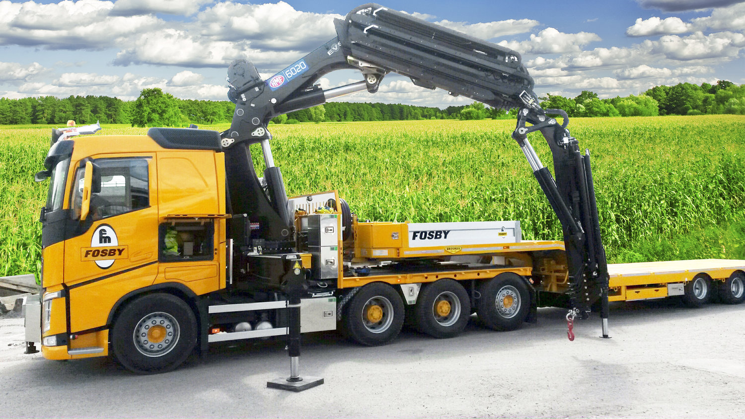 Kranbil HMF 6020