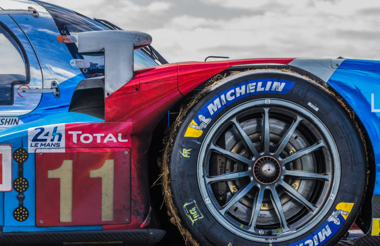 This case study shows how Michelin transformed its early influencer marketing efforts into a streamlined, high-performing machine by utilizing Traackr. Grab your copy today! 